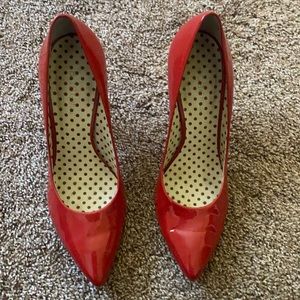BCBG Girls Red Patent 👠 Pumps